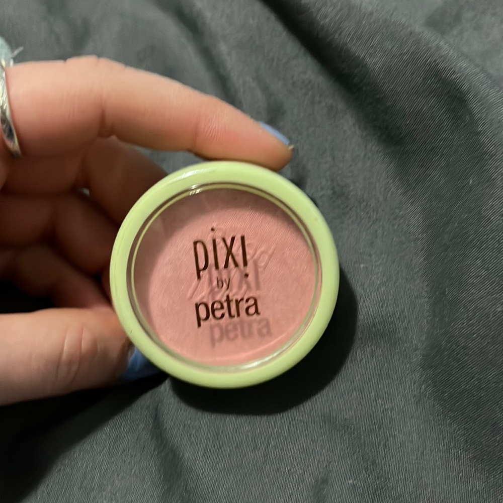 Pixi blush
